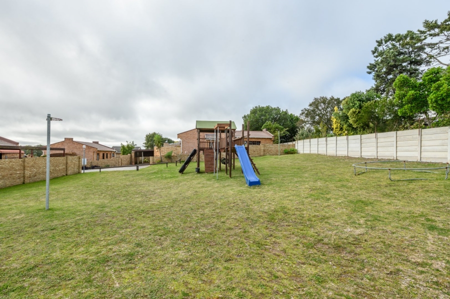 3 Bedroom Property for Sale in Glenroy Park Eastern Cape